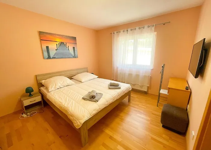 Apartments Sams