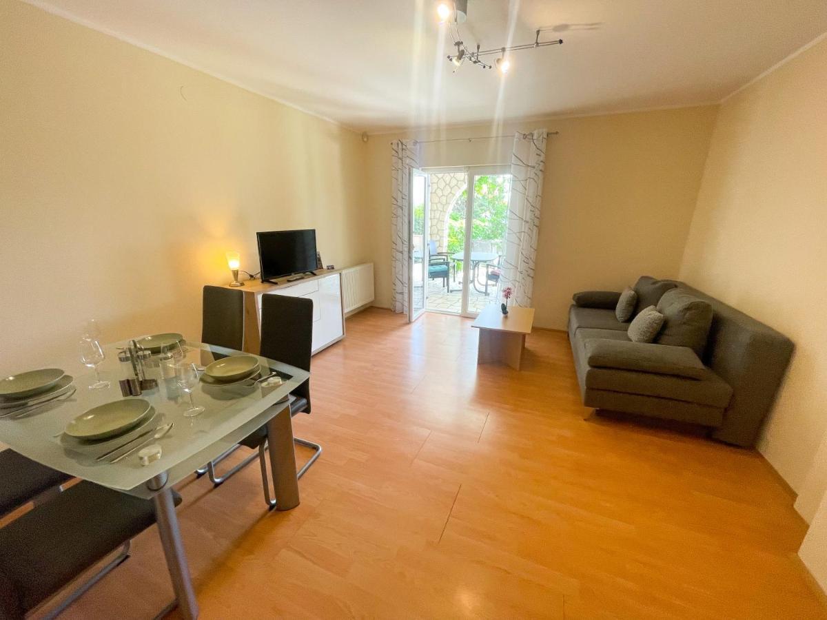 Apartment Sams